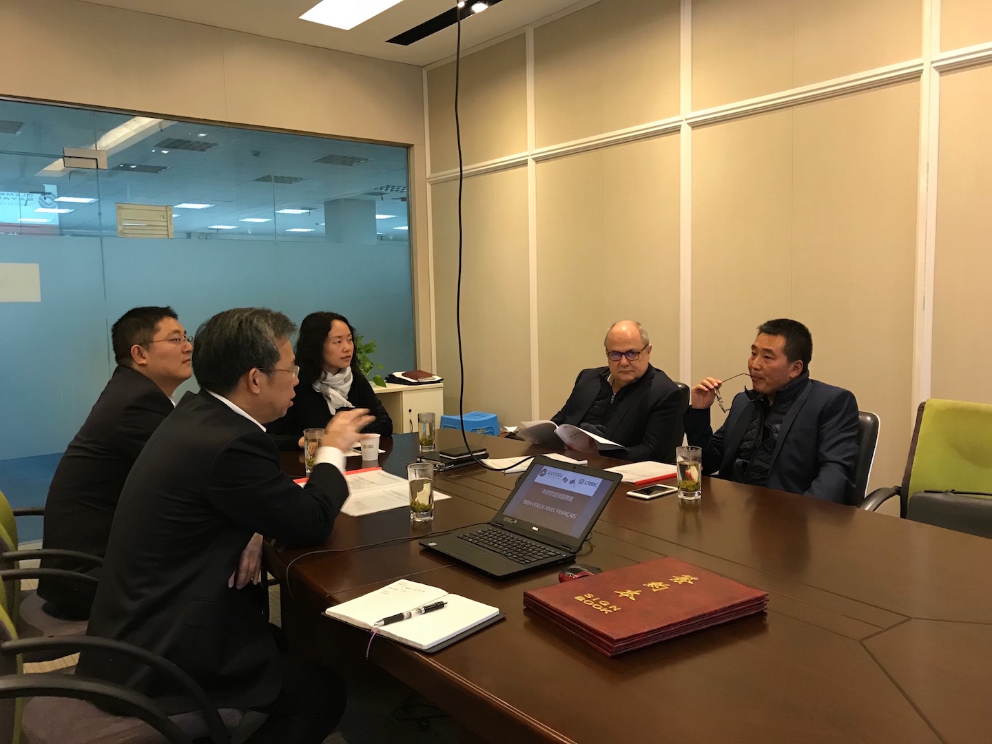 微信图片_20181113112924副本.jpg