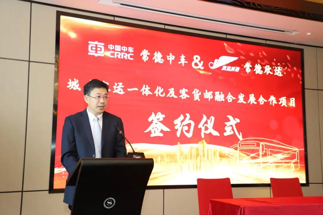 1637735896356723.jpg 06.jpg